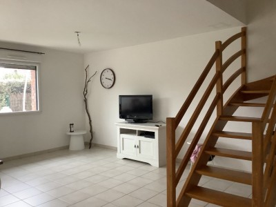 MAISON A LOUER - CAPINGHEM - 86.17 m2 - 1 095 € charges comprises par mois