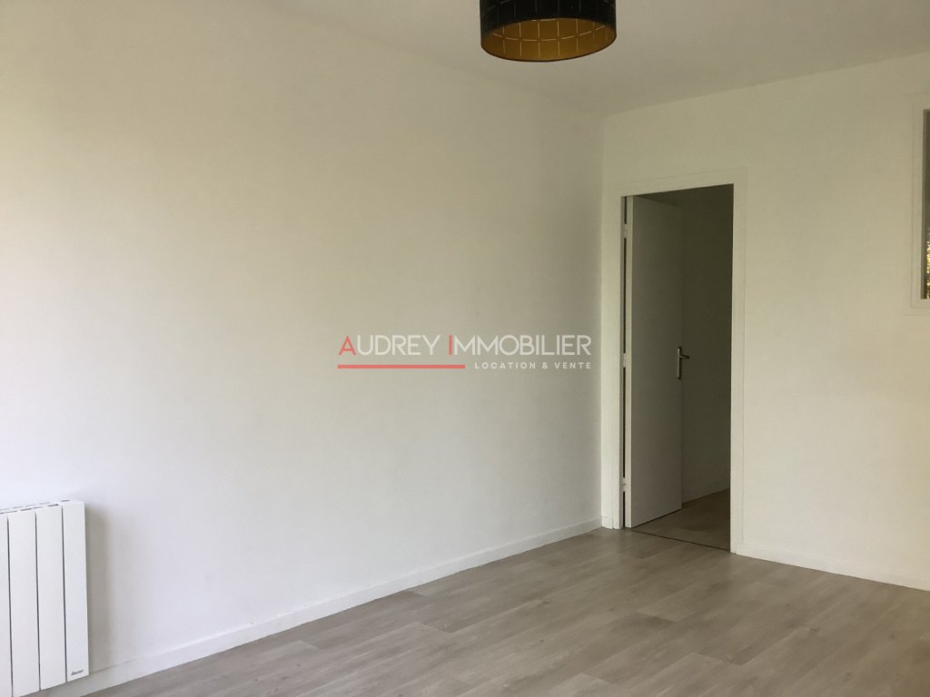 APPARTEMENT T1 A VENDRE - LAMBERSART - 40.57 m2 - 120 000 &euro;